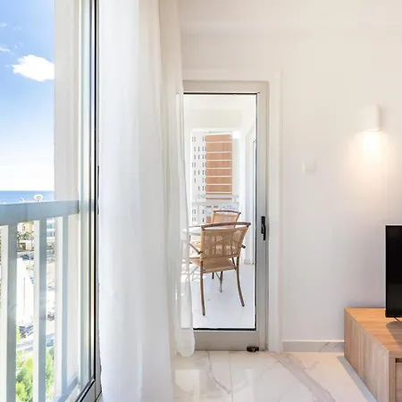 Lejlighed Urban Living Palatino Pool